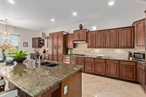 Phoenix, AZ 85045,16407 S 27TH Avenue