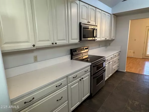 Tempe, AZ 85282,1023 E LAGUNA Drive