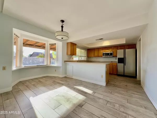 Phoenix, AZ 85032,13410 N 47TH Place