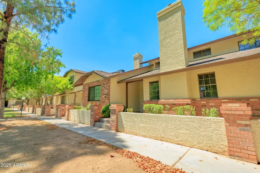 170 E GUADALUPE Road #106, Gilbert, AZ 85234