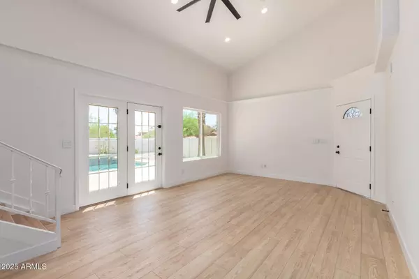 Phoenix, AZ 85044,9411 S 45TH Place