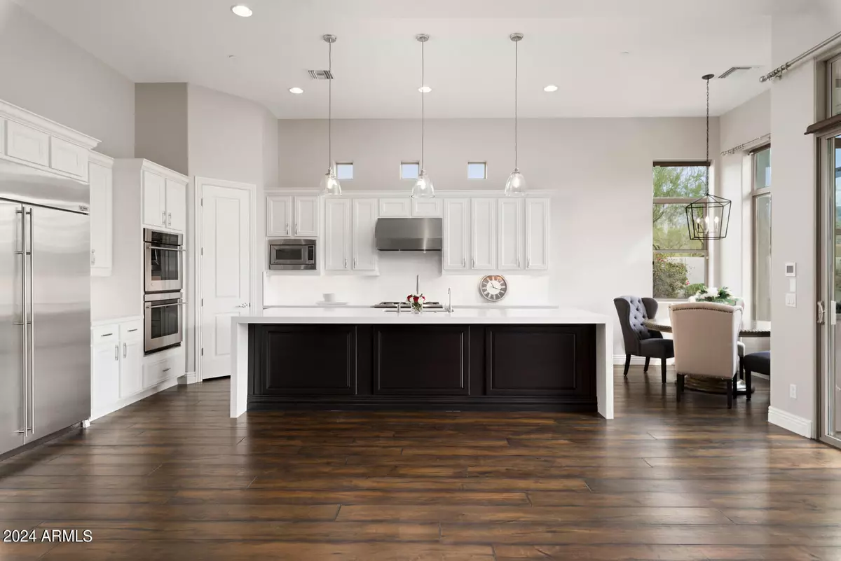 Scottsdale, AZ 85255,9901 E EDGESTONE Drive