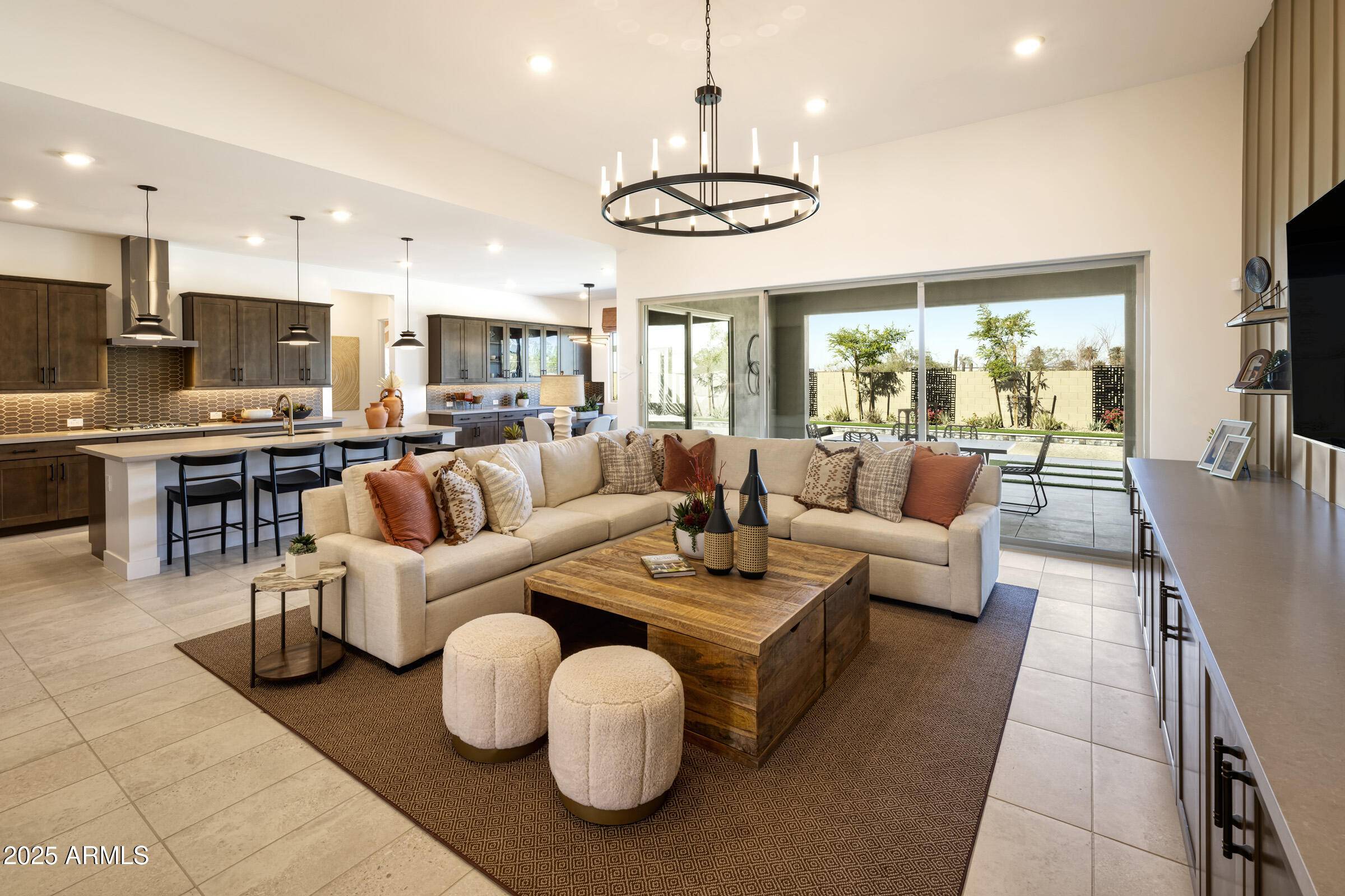 Laveen, AZ 85339,3820 W WHISPERING HILLS Drive