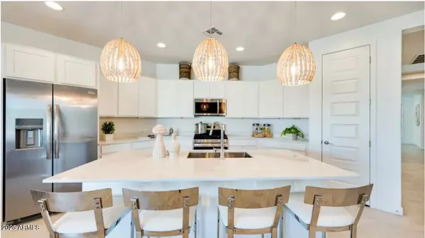 Peoria, AZ 85383,7837 W TETHER Trail