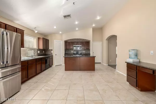 San Tan Valley, AZ 85140,38609 N CAROLINA Avenue