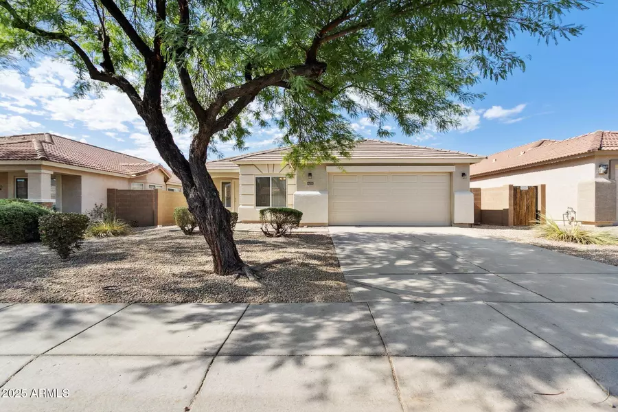 17513 W CARIBBEAN Lane, Surprise, AZ 85388