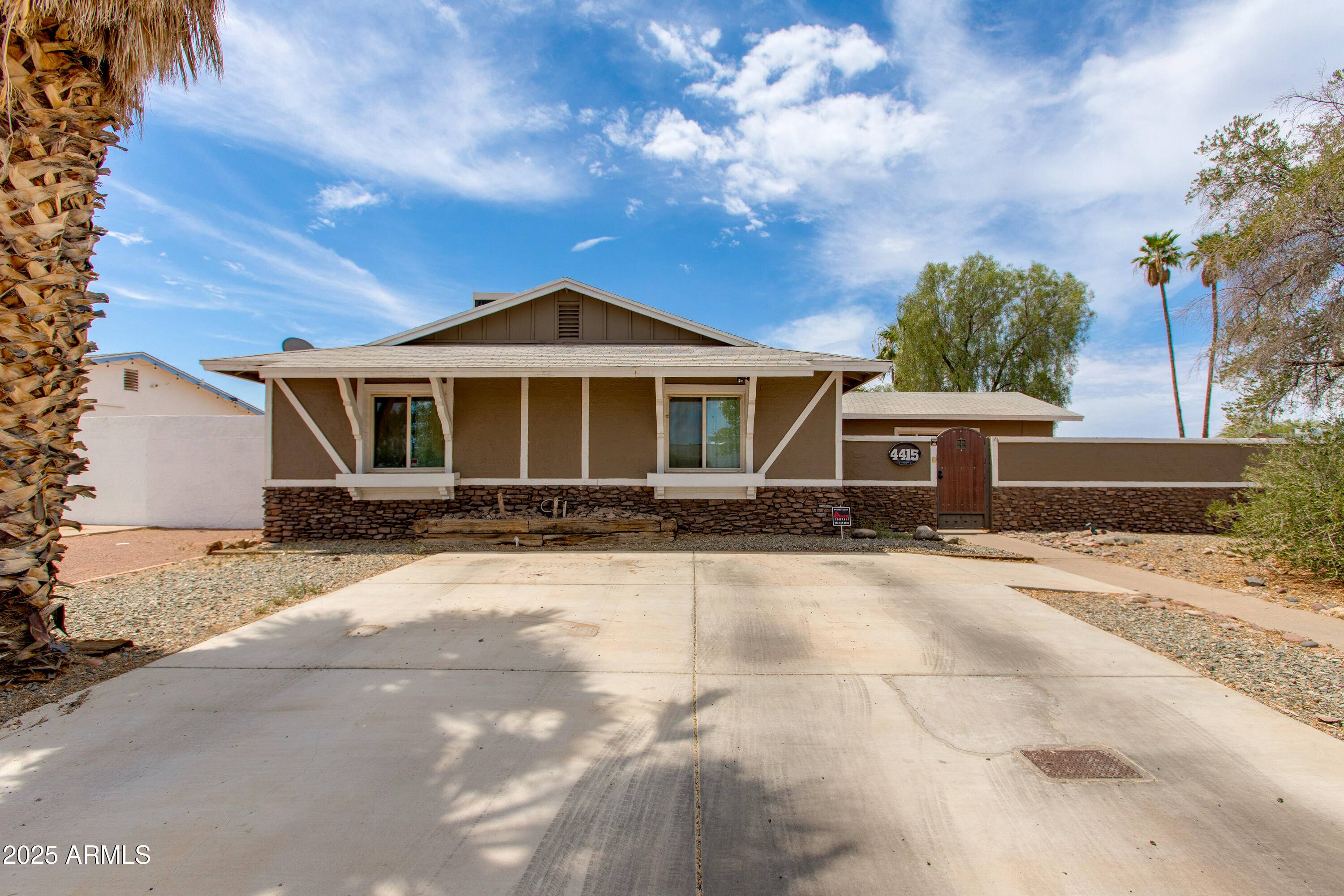 Phoenix, AZ 85040,4415 E CHAMBERS Street