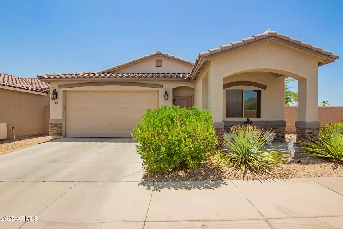 Apache Junction, AZ 85119,1616 S ARYELLE Road