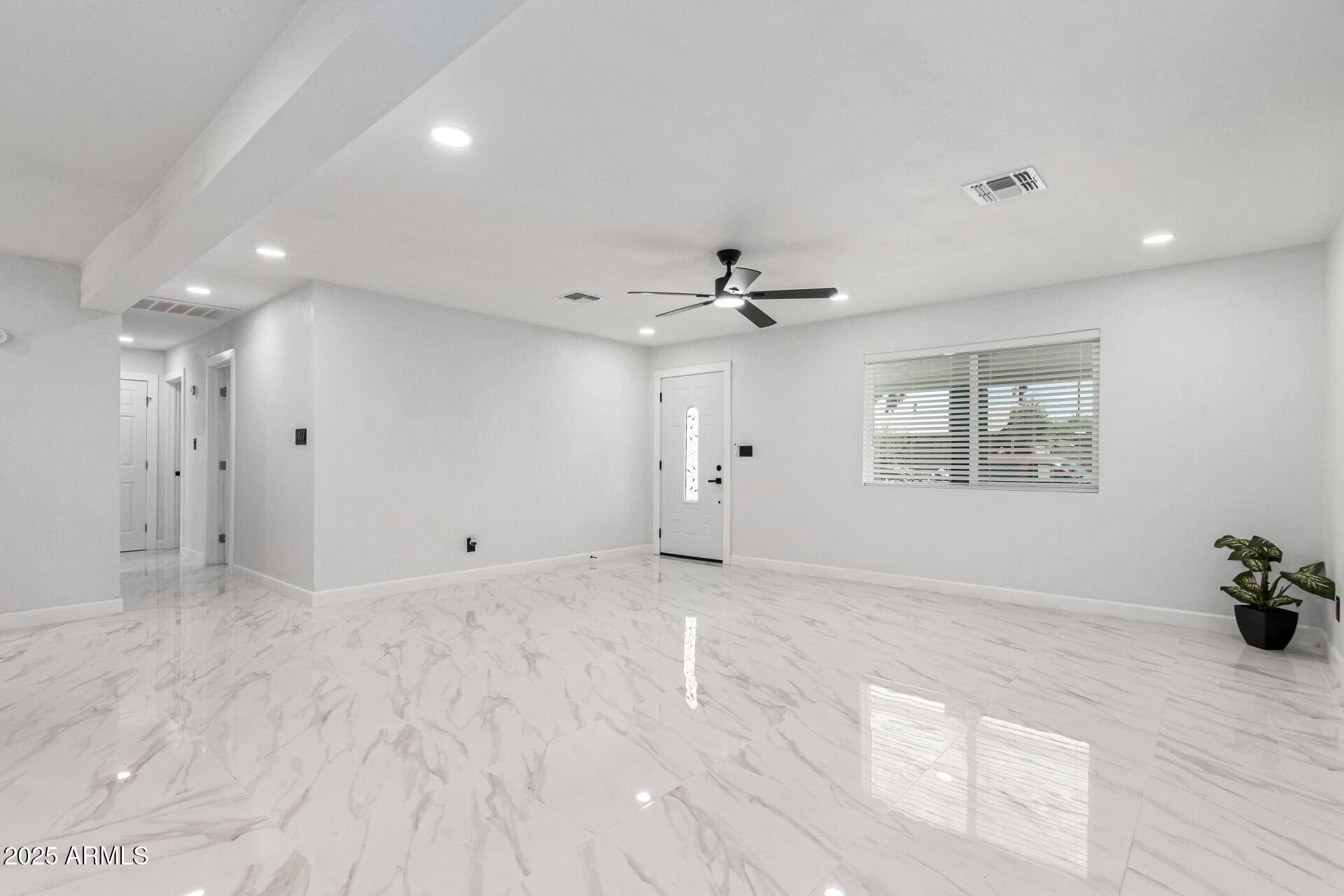 Phoenix, AZ 85019,3308 N 40TH Avenue