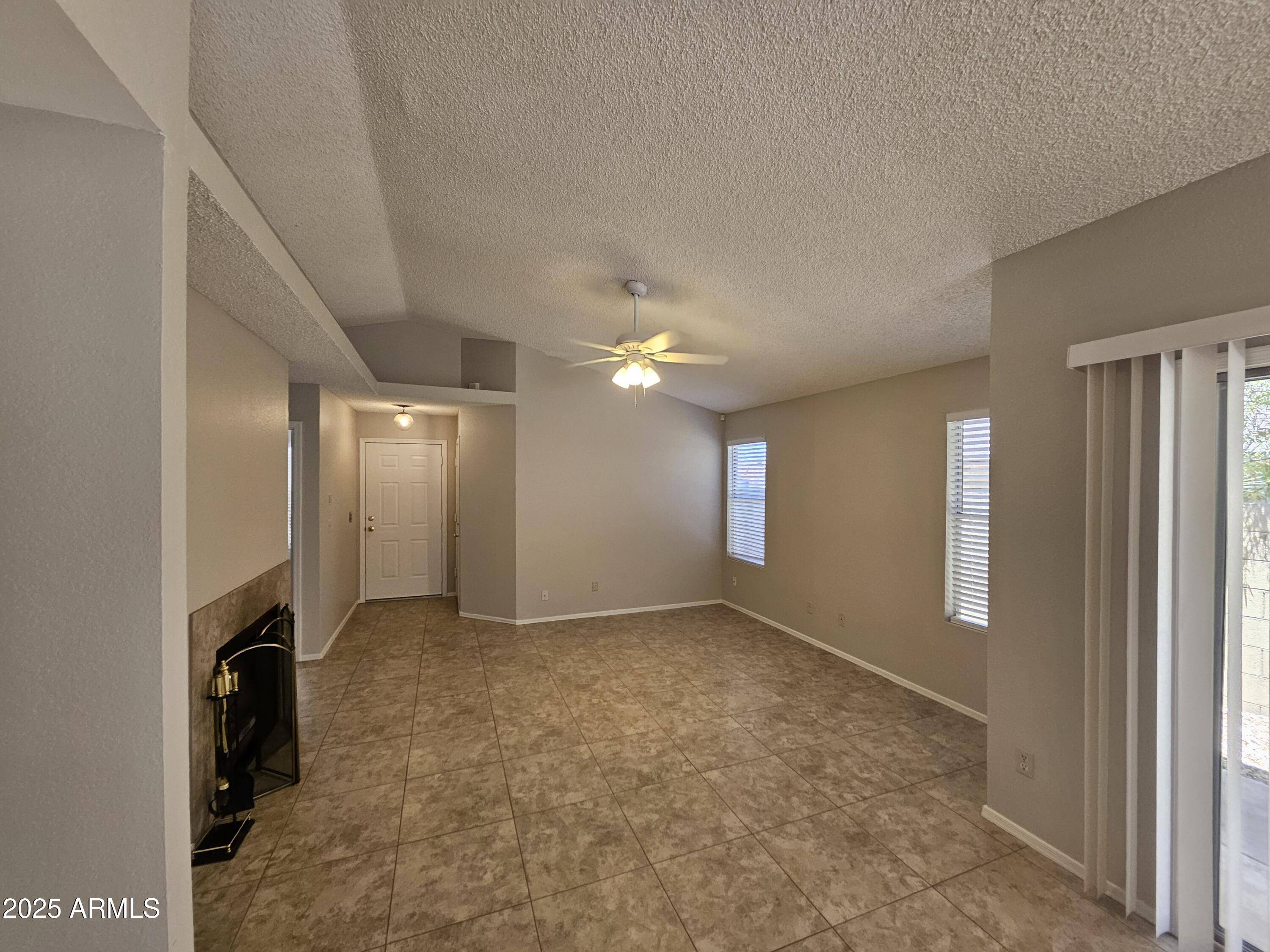 Phoenix, AZ 85032,3040 E BLUEFIELD Avenue