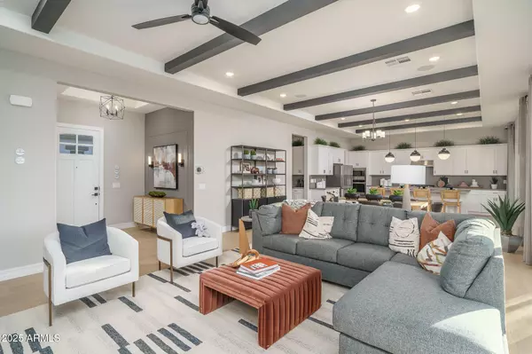 New River, AZ 85087,43720 N ACADIA Way