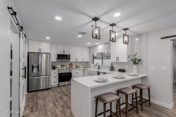 Scottsdale, AZ 85254,13216 N 48TH Place