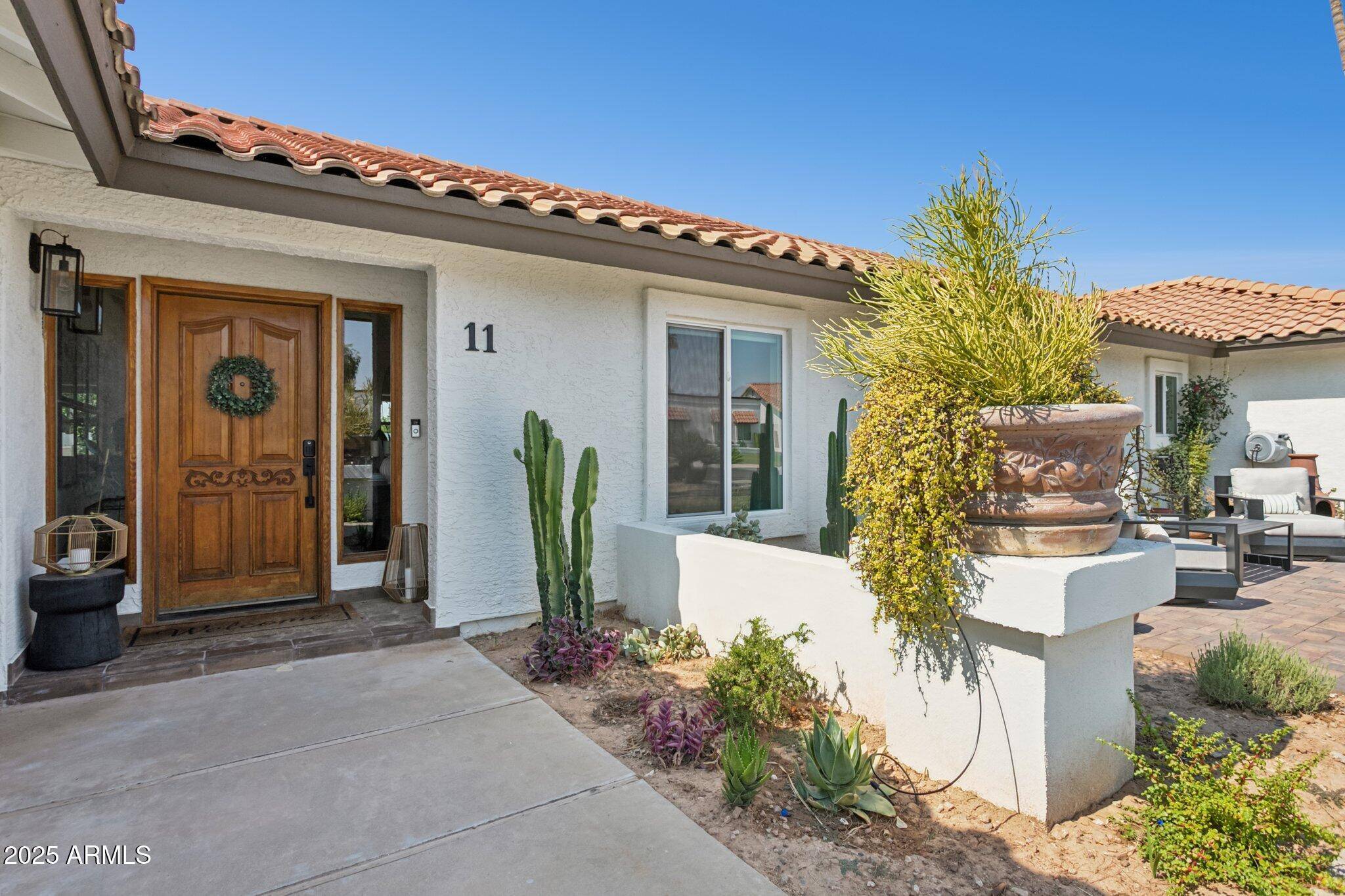 Phoenix, AZ 85023,11 W MARCONI Avenue