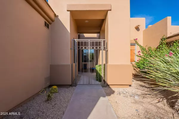 Fountain Hills, AZ 85268,9817 N AZURE Court #8