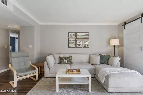 Scottsdale, AZ 85257,8155 E ROOSEVELT Street #218