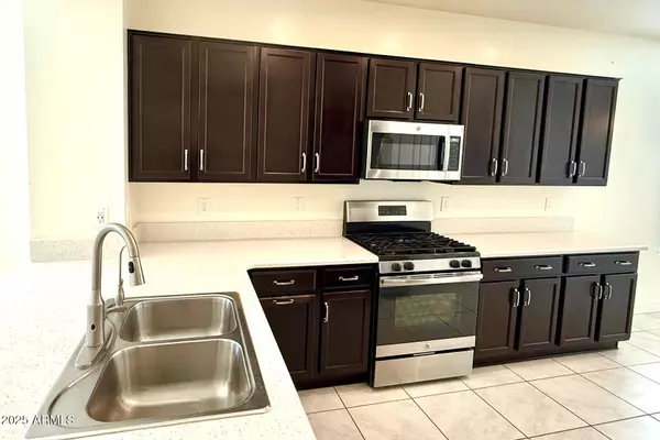 Peoria, AZ 85383,9588 W CASHMAN Drive