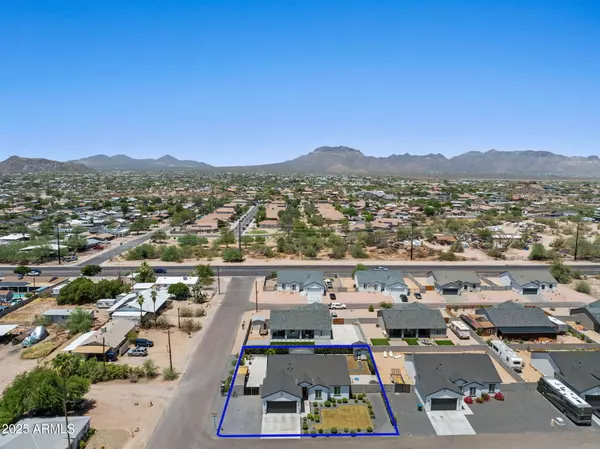 Apache Junction, AZ 85120,10534 E Butte Street