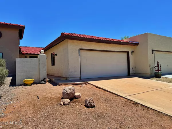 6025 S ALAMEDA Road, Gold Canyon, AZ 85118