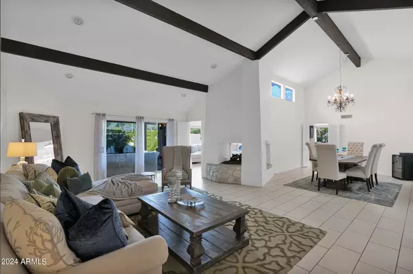 8346 N 72ND Place, Scottsdale, AZ 85258