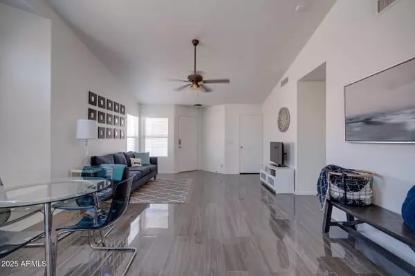 Chandler, AZ 85225,954 W MORELOS Street