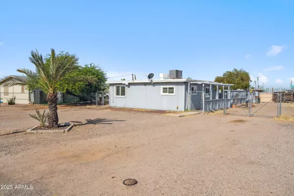 1406 S CEDAR Drive, Apache Junction, AZ 85120