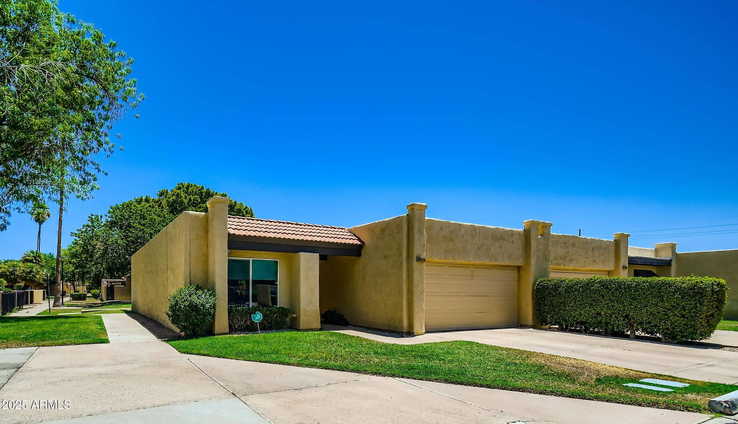6223 N 22ND Drive, Phoenix, AZ 85015