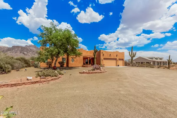 Apache Junction, AZ 85119,1025 N BOYD Road