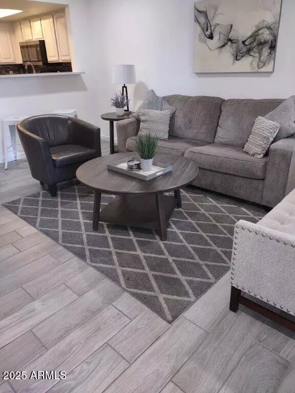 Phoenix, AZ 85053,3601 W TIERRA BUENA Lane #111