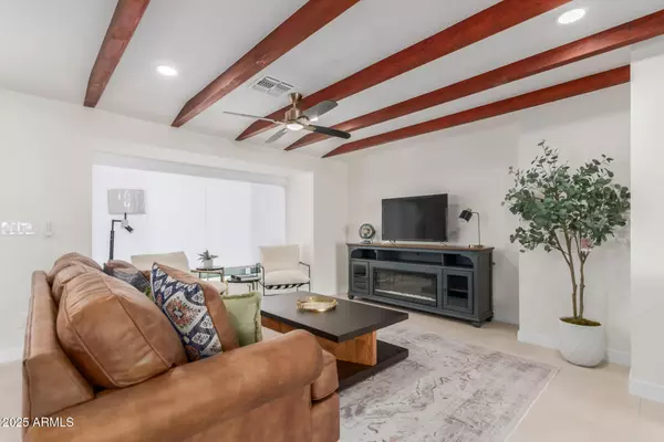 Phoenix, AZ 85013,344 W MONTECITO Avenue