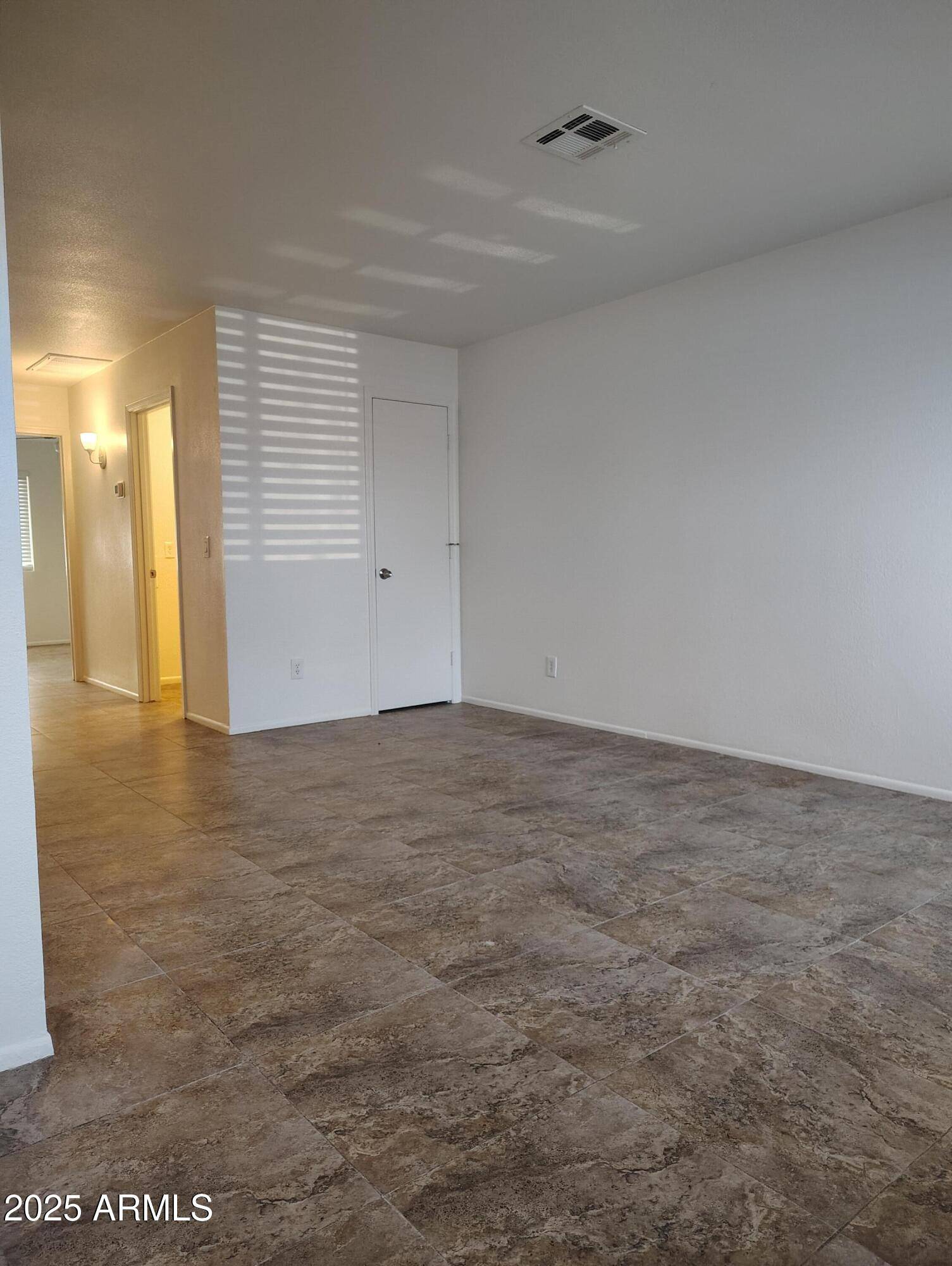 Apache Junction, AZ 85119,2682 S YAVAPAI Road ##3