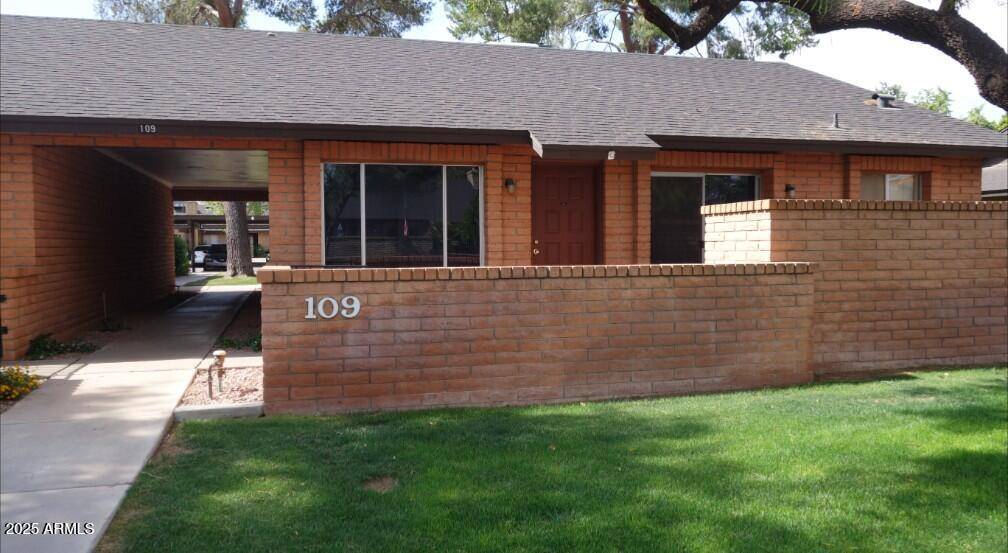 109 W CONCORDA Drive #101, Tempe, AZ 85282