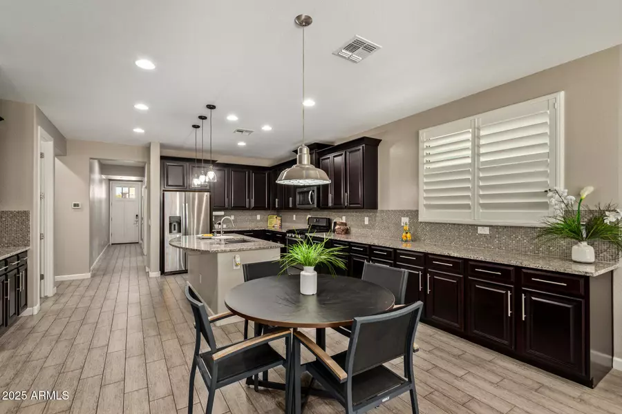 4229 E MESQUITE Street, Gilbert, AZ 85296