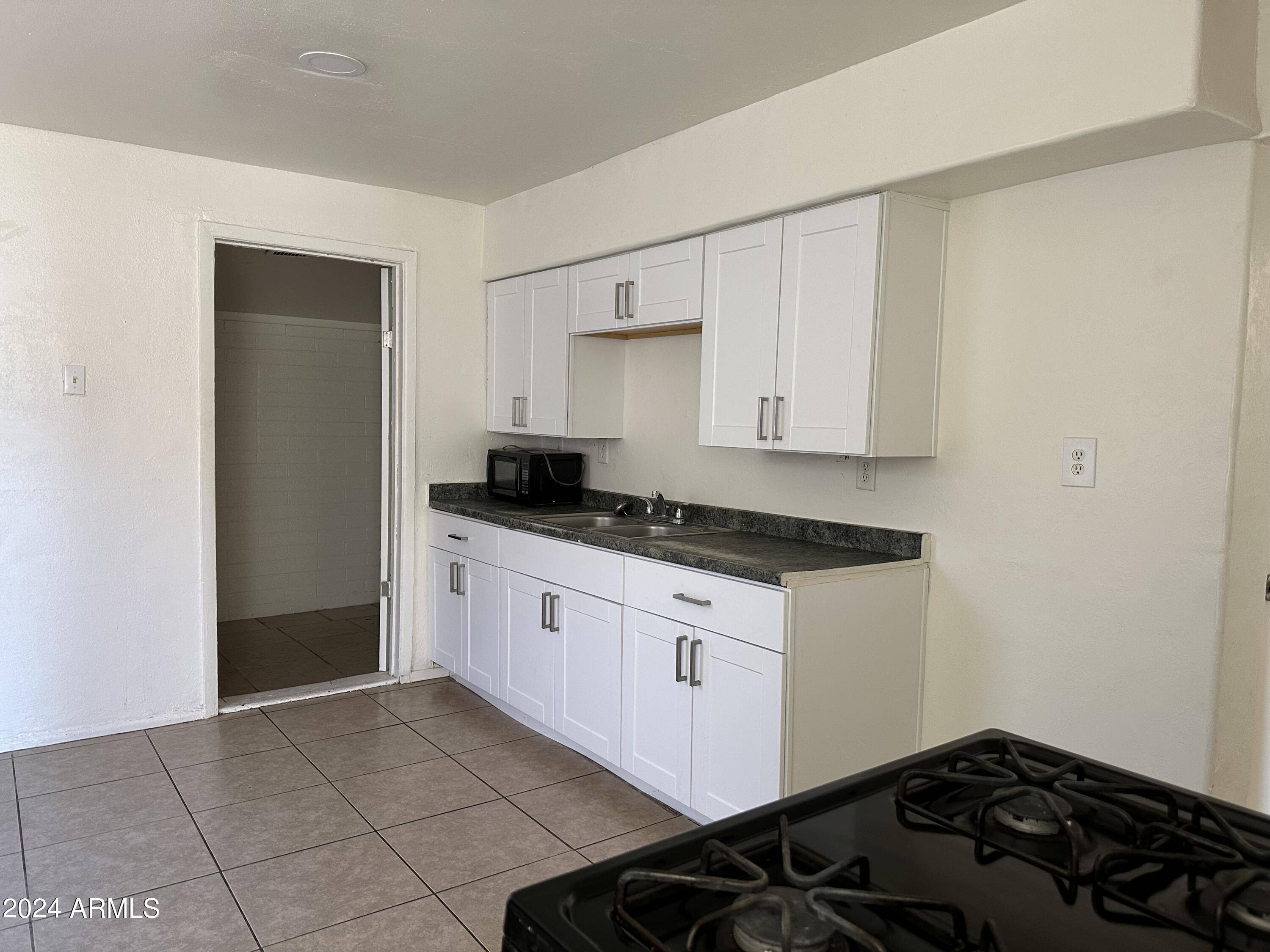 Avondale, AZ 85323,200 W HILL Drive #202