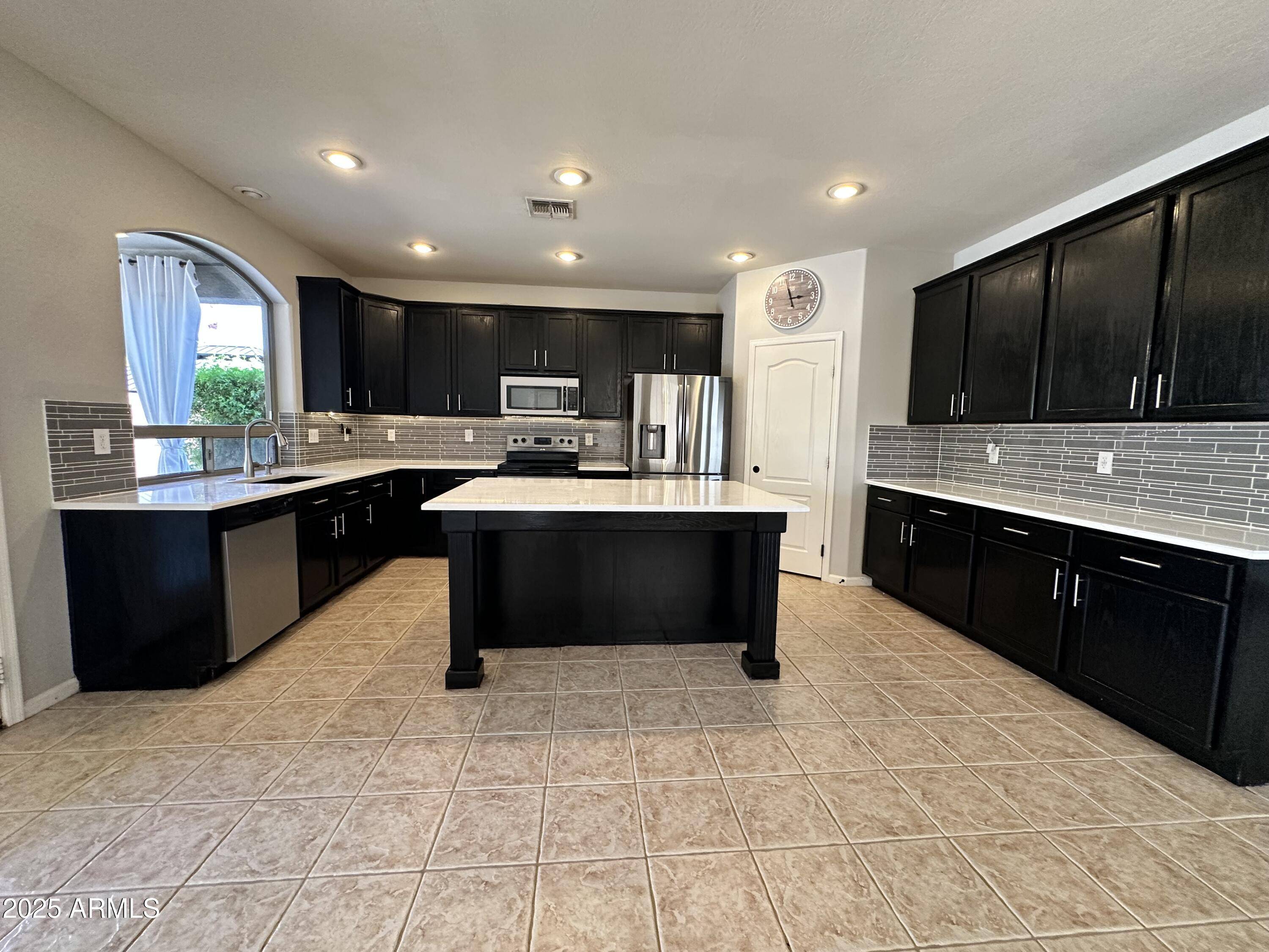 Litchfield Park, AZ 85340,12528 W SOLANO Drive