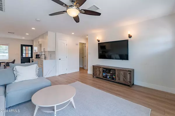Scottsdale, AZ 85257,8701 E SHERIDAN Street