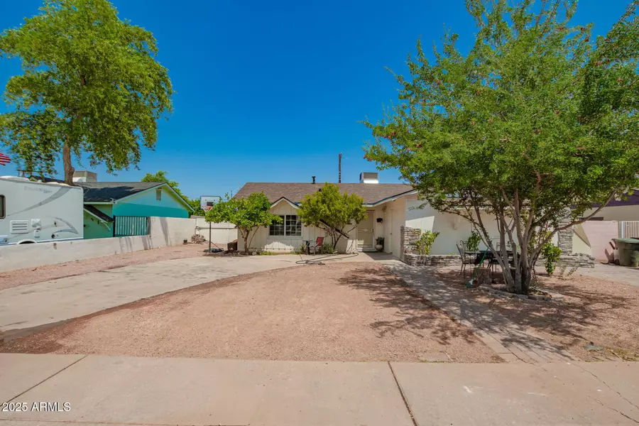 2909 N 60 Avenue, Phoenix, AZ 85033