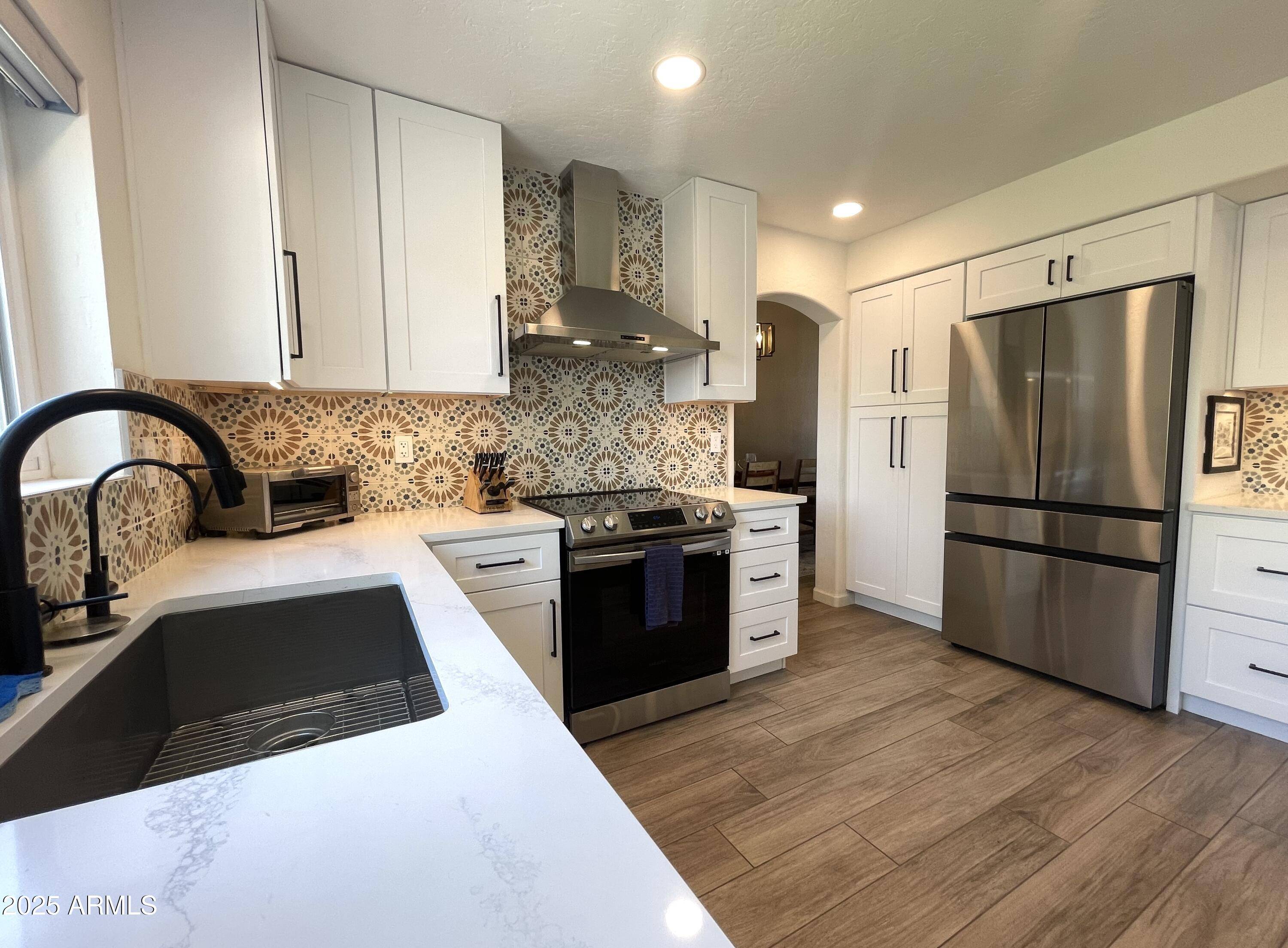 Phoenix, AZ 85048,2205 E GRANITE VIEW Drive