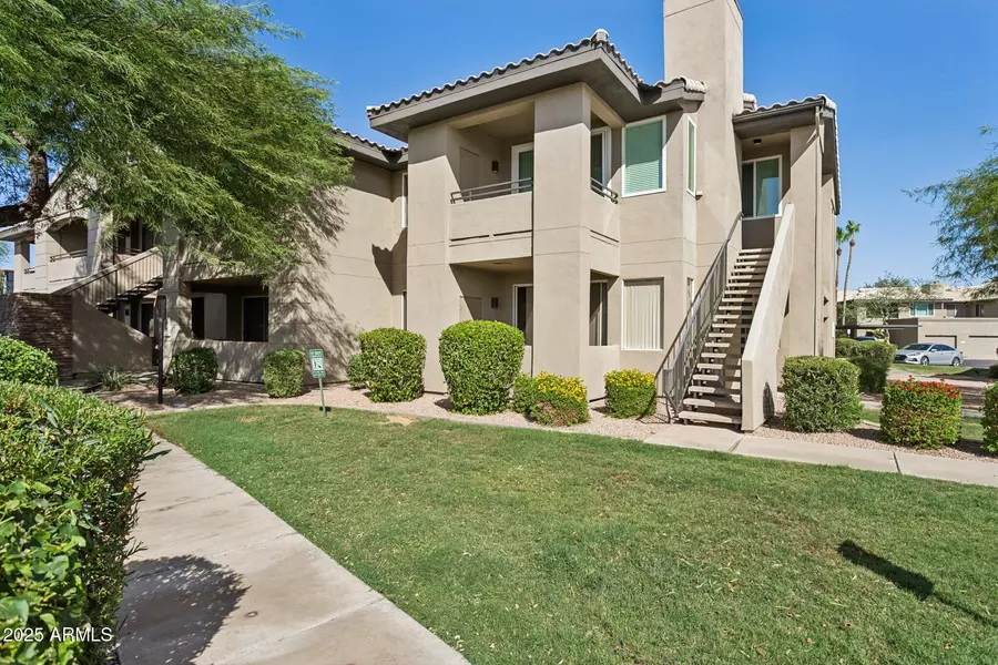 7009 E ACOMA Drive #2018, Scottsdale, AZ 85254