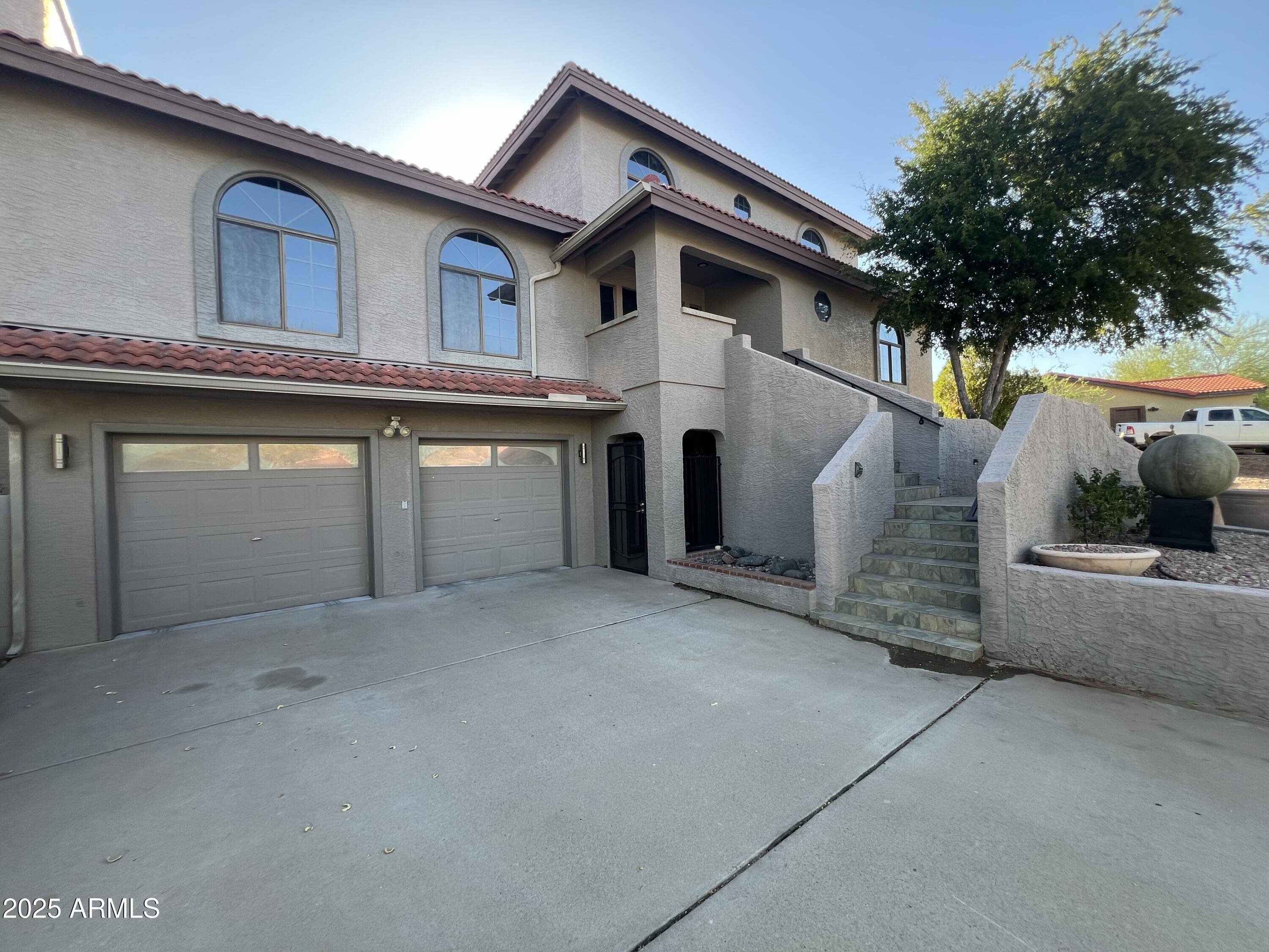 Fountain Hills, AZ 85268,15230 N BLACKBIRD Drive