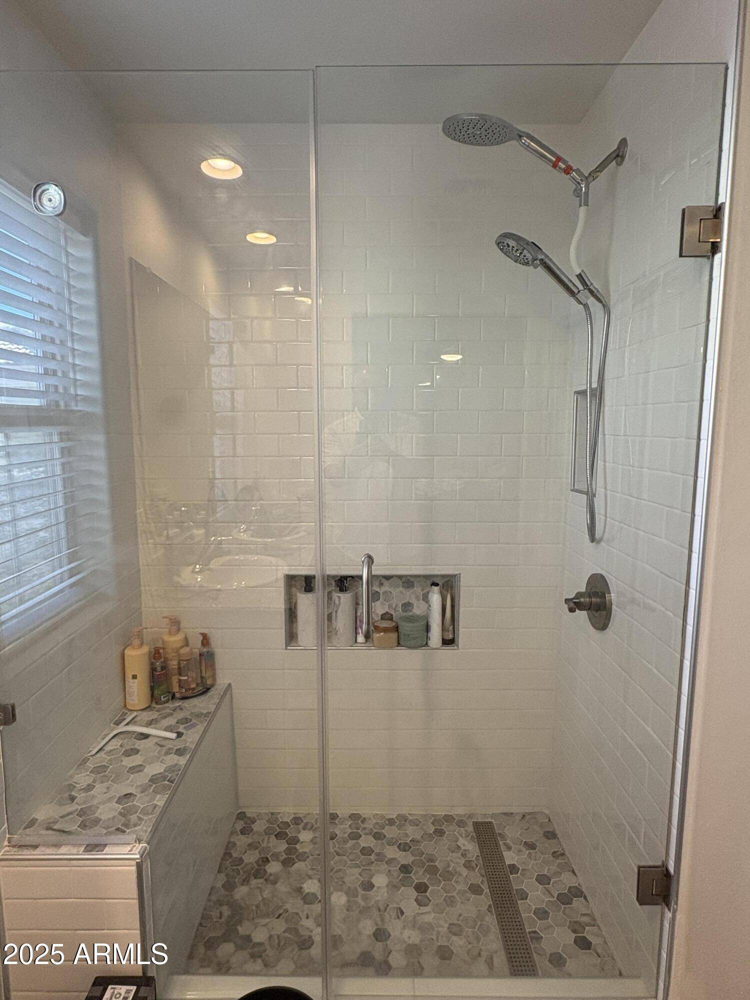 Phoenix, AZ 85043,5456 W FULTON Street