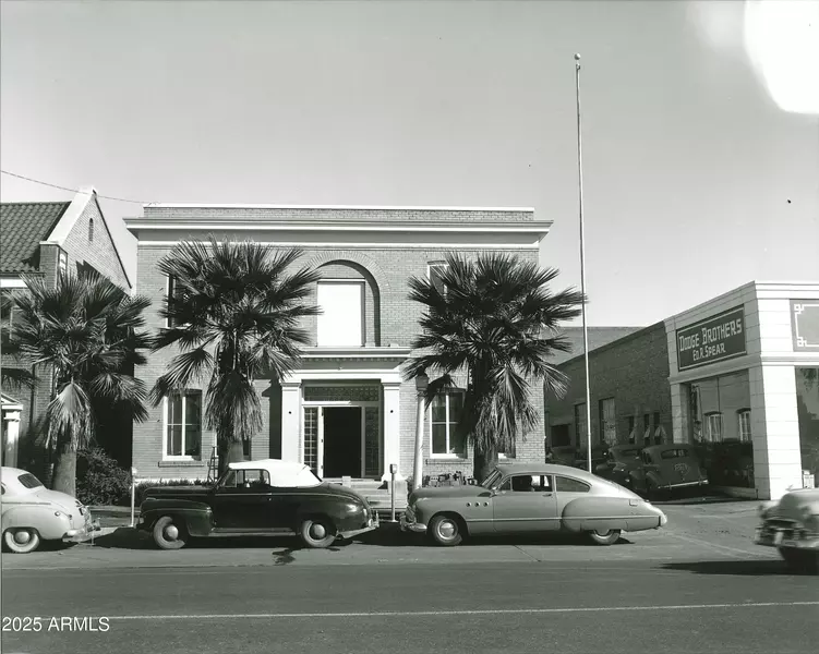 331 N 1ST Avenue, Phoenix, AZ 85003