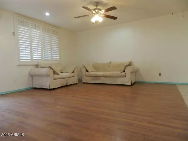Glendale, AZ 85306,5926 W KATHLEEN Road