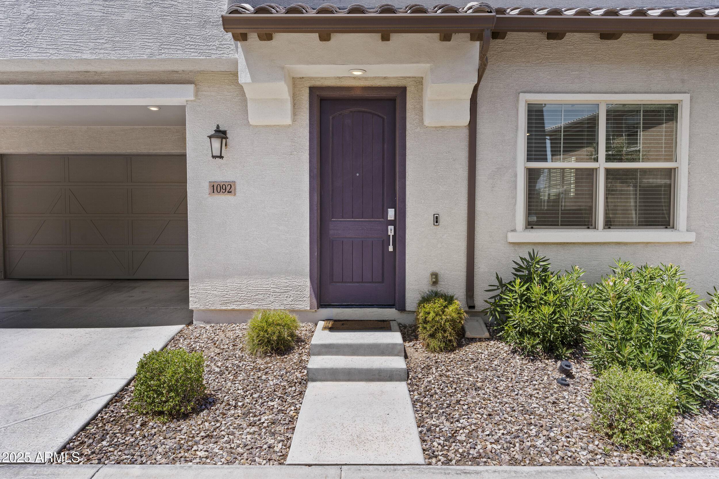 Chandler, AZ 85286,1092 E NEWLAND Drive
