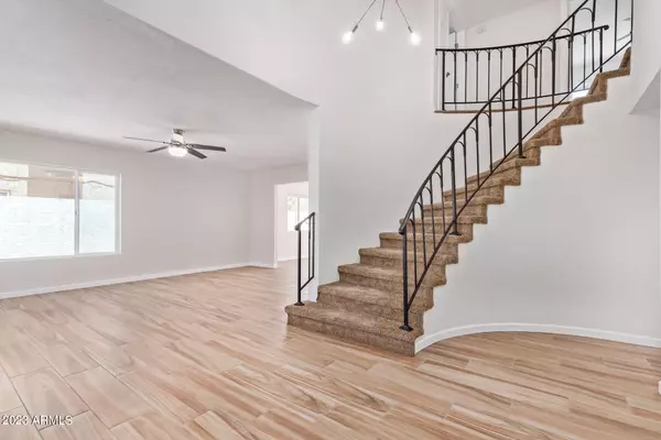 Tempe, AZ 85283,1337 E NORTHSHORE Drive