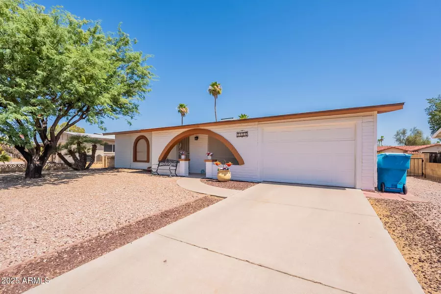 2114 E TIERRA BUENA Lane, Phoenix, AZ 85022