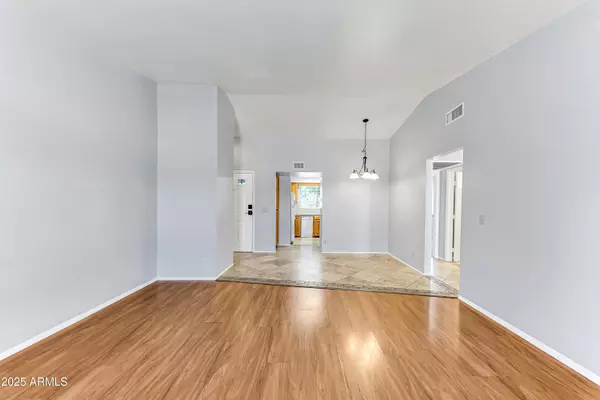 Phoenix, AZ 85032,15402 N 28TH Street #226
