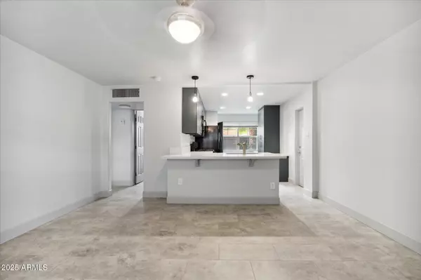 Phoenix, AZ 85015,3641 N 15TH Avenue