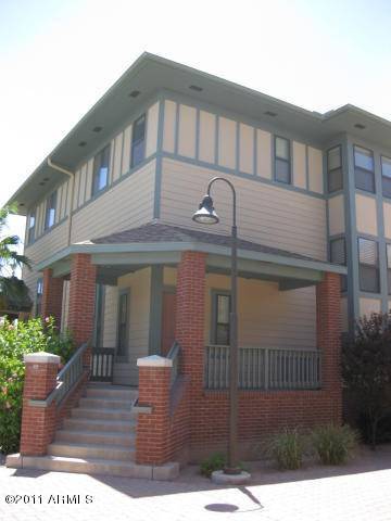 748 S BECK Avenue, Tempe, AZ 85281