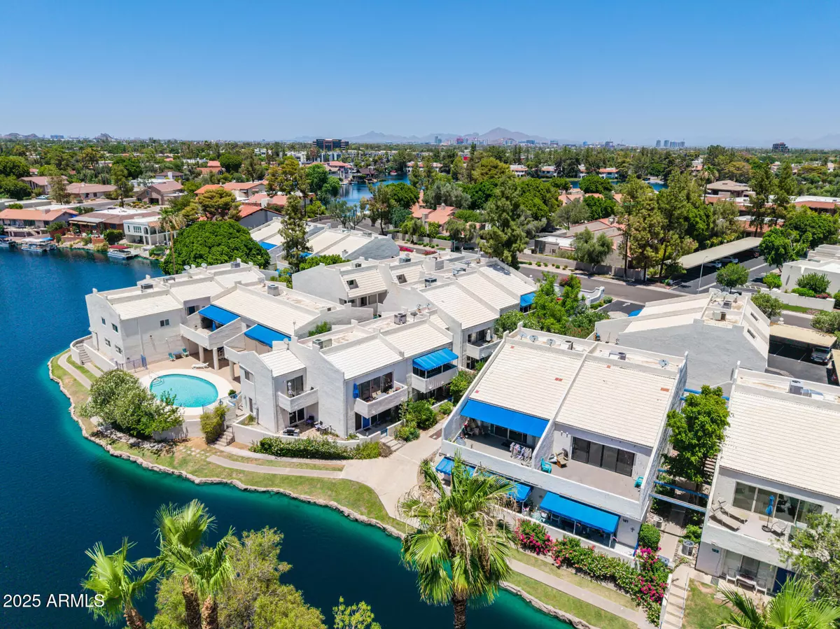 Tempe, AZ 85283,1161 E SANDPIPER Drive #220