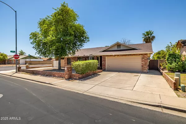 Mesa, AZ 85204,2361 E CAPRI Avenue